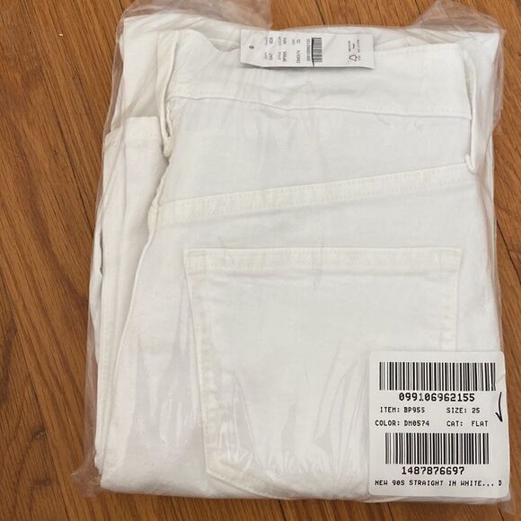 J. Crew '90s classic straight-fit jean in white wash* - Picture 8 of 8